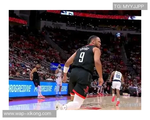 狄龙期待火箭防守对位挑战球队需寻找破解联防的有效策略